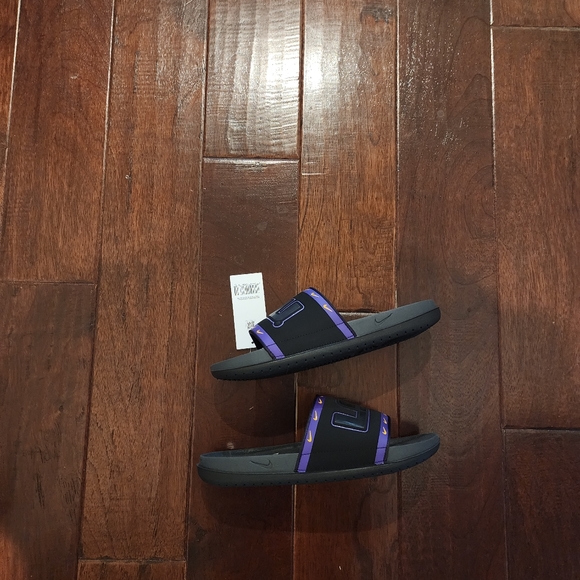 Women's Nike Offcourt (LSU) Slides - Picture 10 of 11
